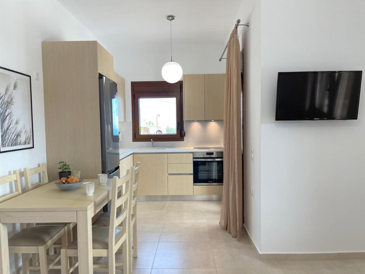 Blue Coast - Seaside Apartment Keratokampos Esterno foto